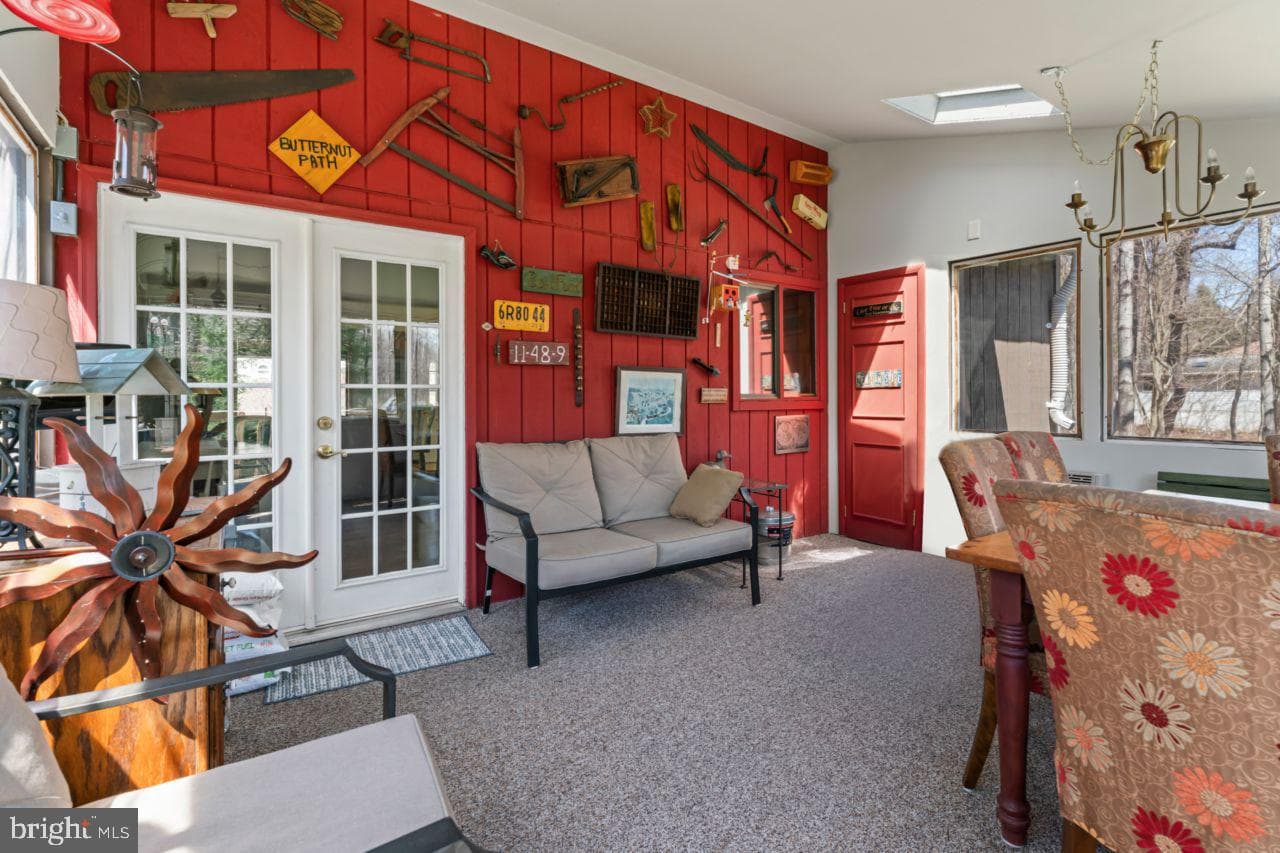 166 Tepee Drive photo 32