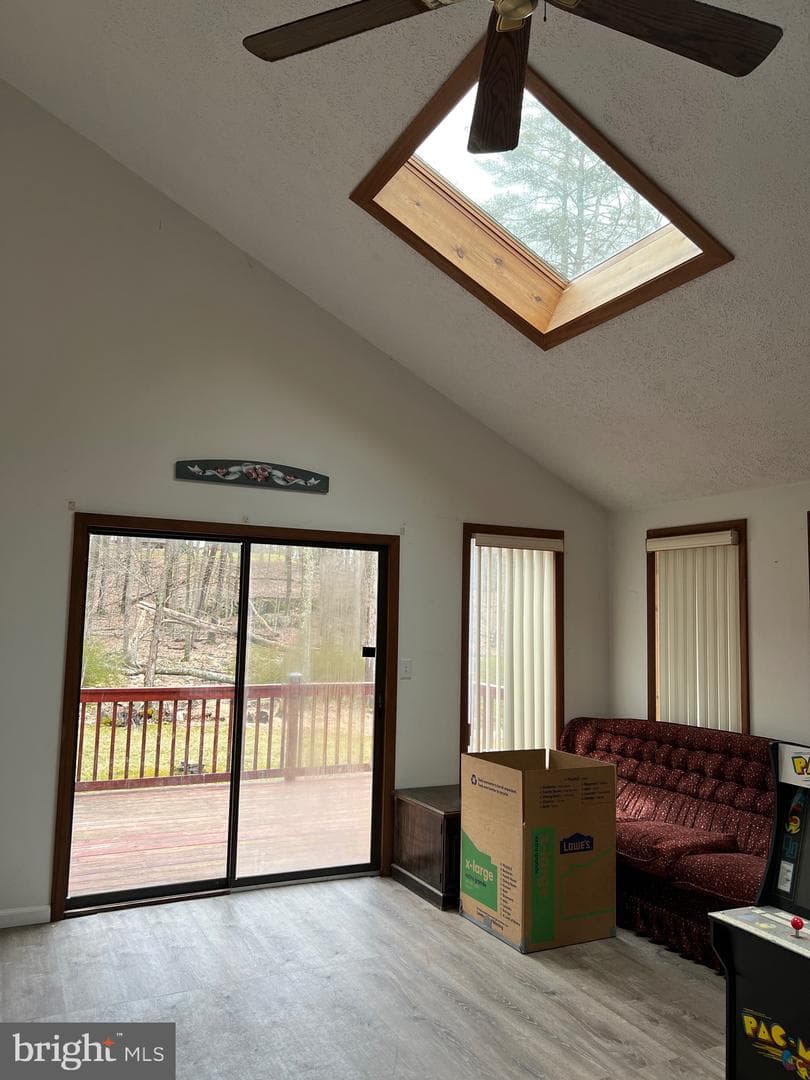 193 Deer Path photo 15