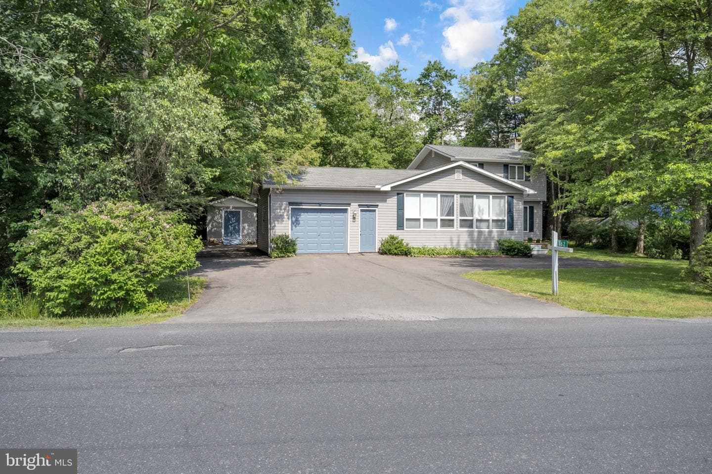 362 Scotch Pine Drive photo 3
