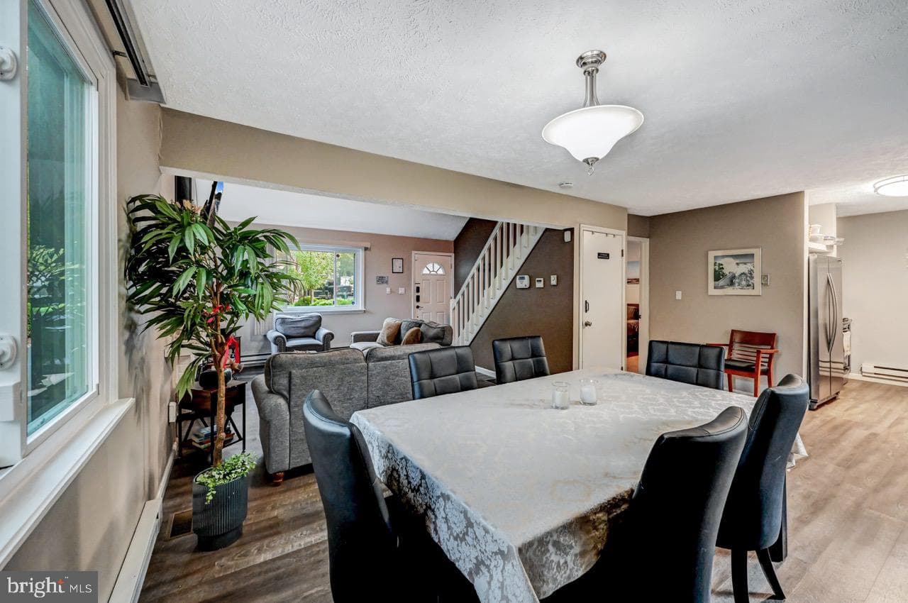 1335 Cambell Way photo 12