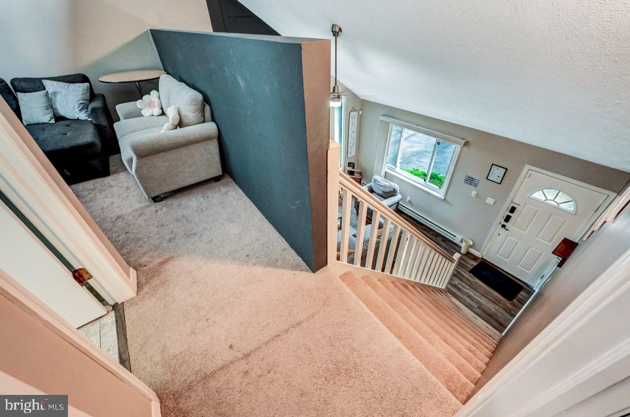 1335 Cambell Way photo 33