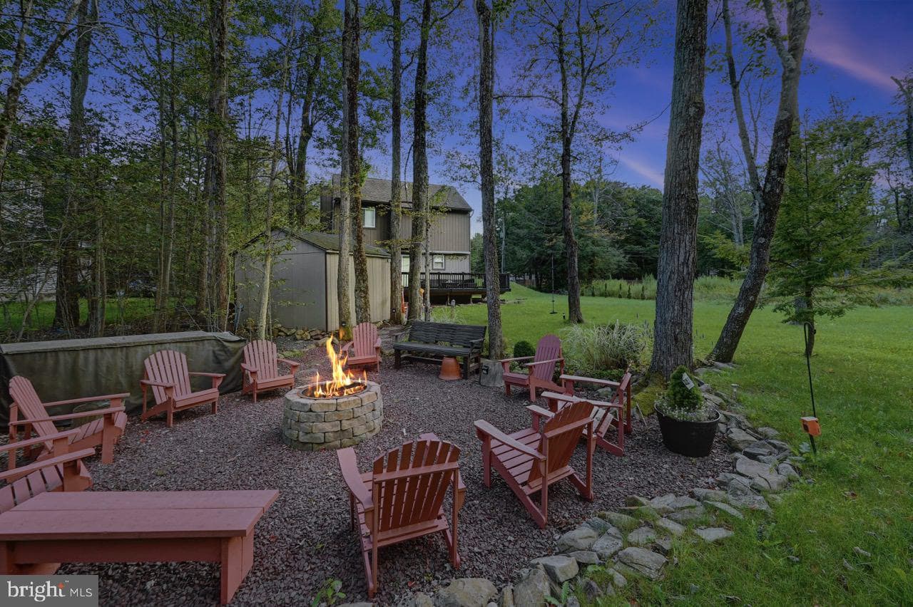 1335 Cambell Way photo 57
