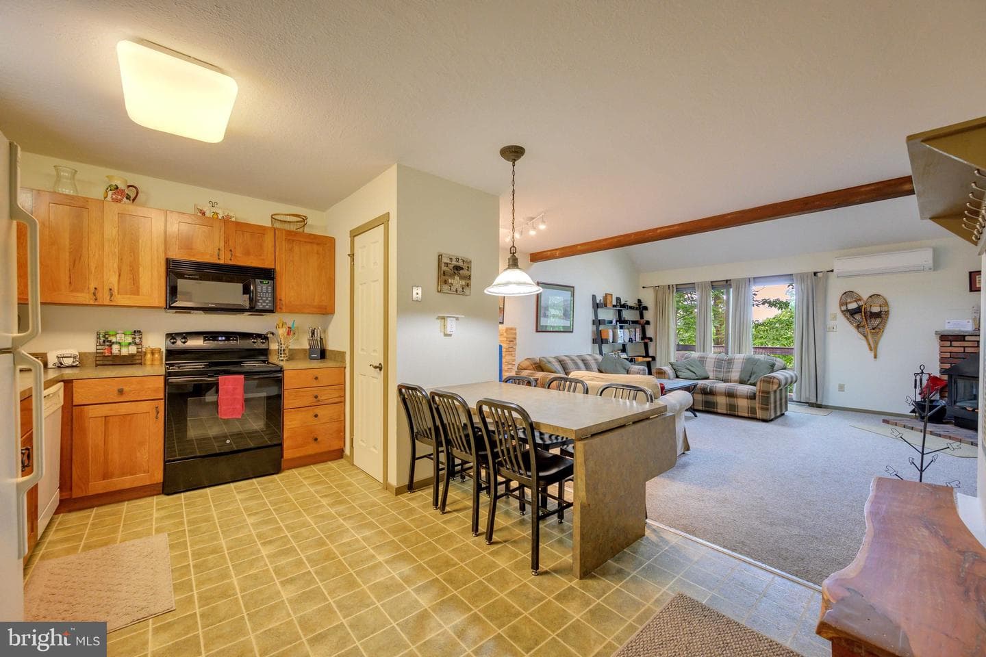 203 Sunbird Way photo 5
