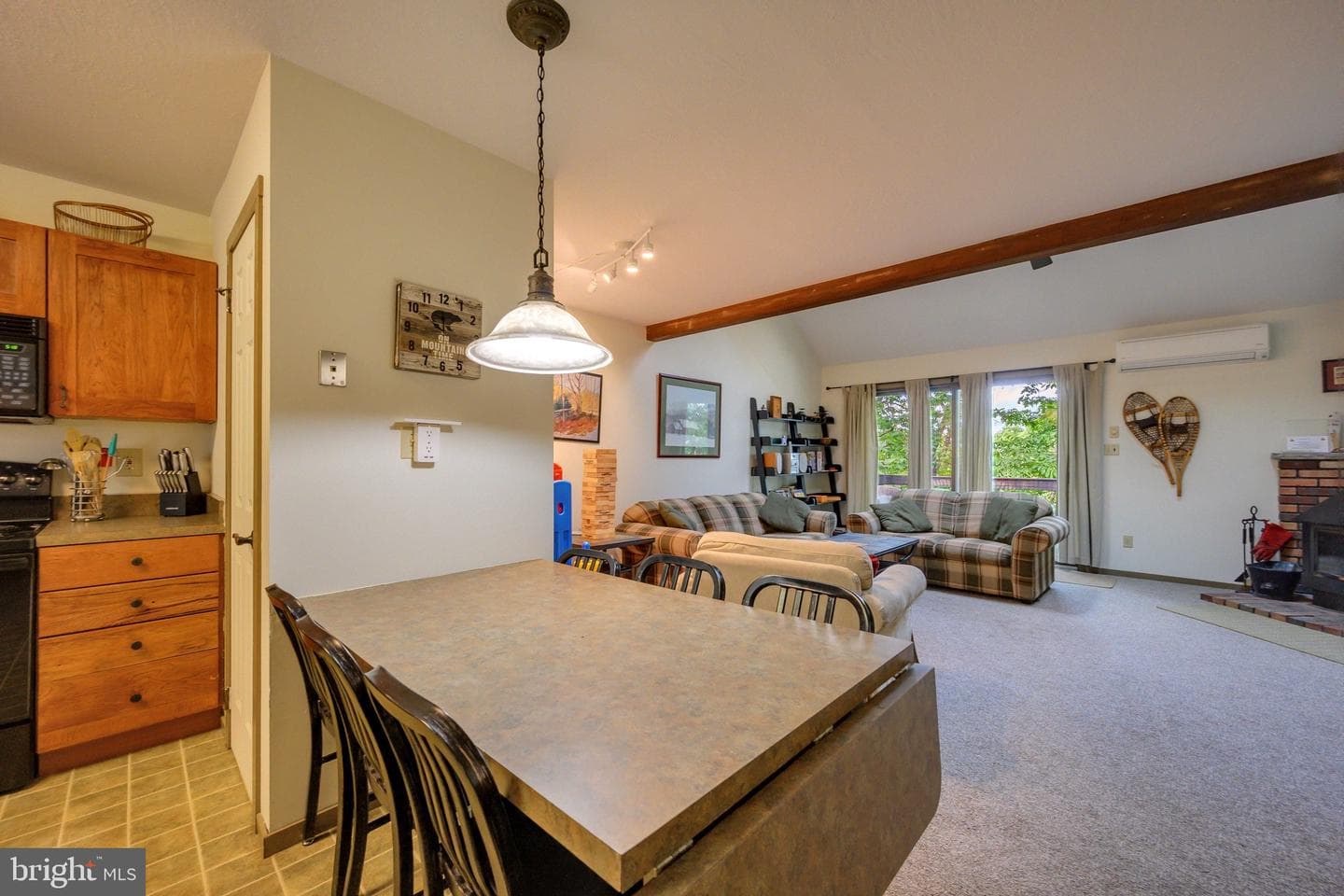 203 Sunbird Way photo 6