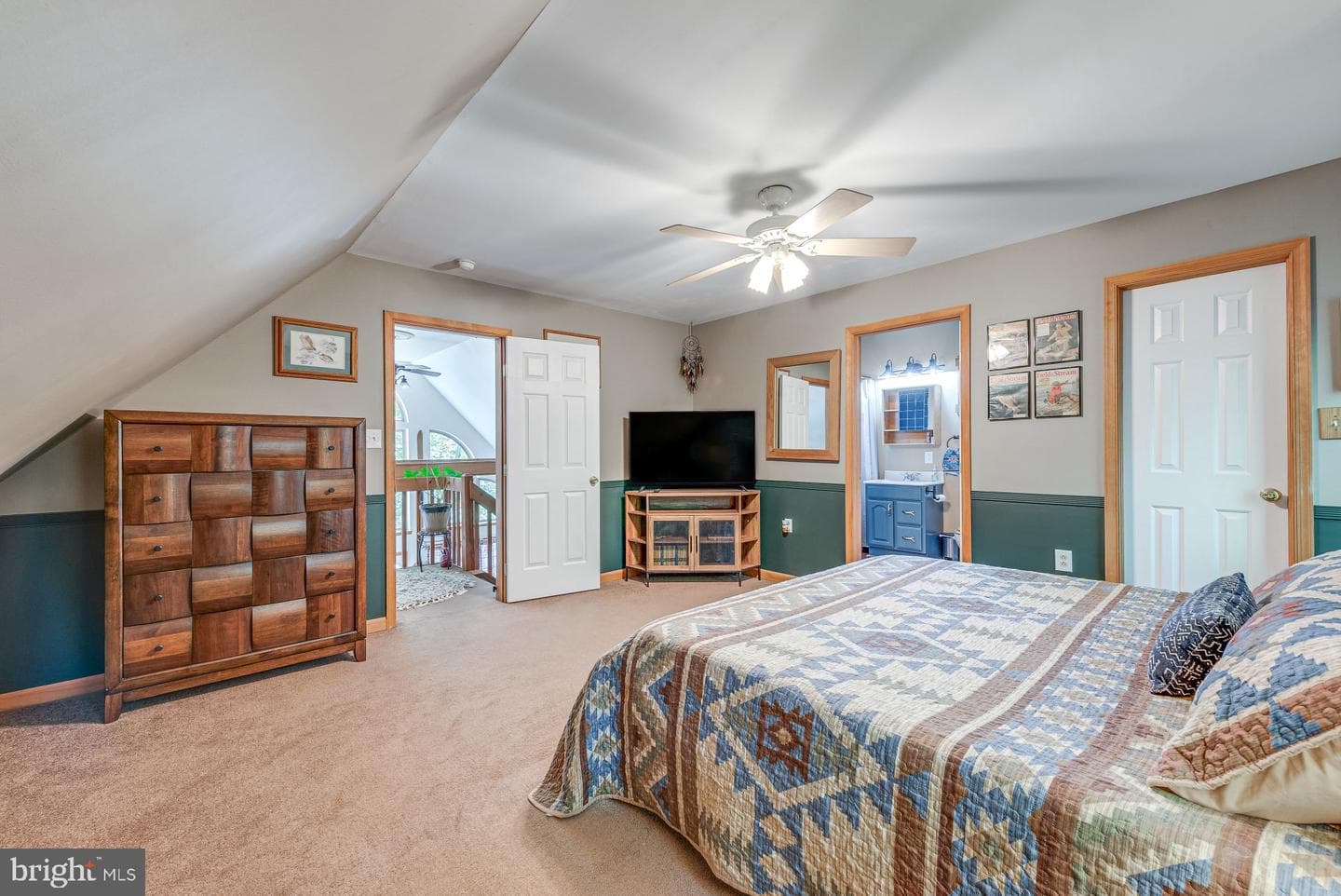 145 Paxinos Drive photo 17