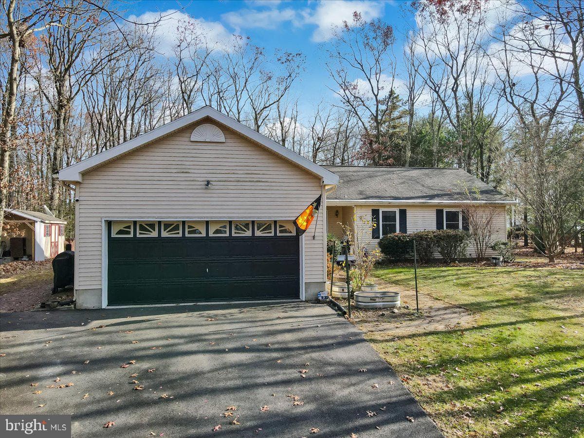 14 Whippoorwill Drive photo 1