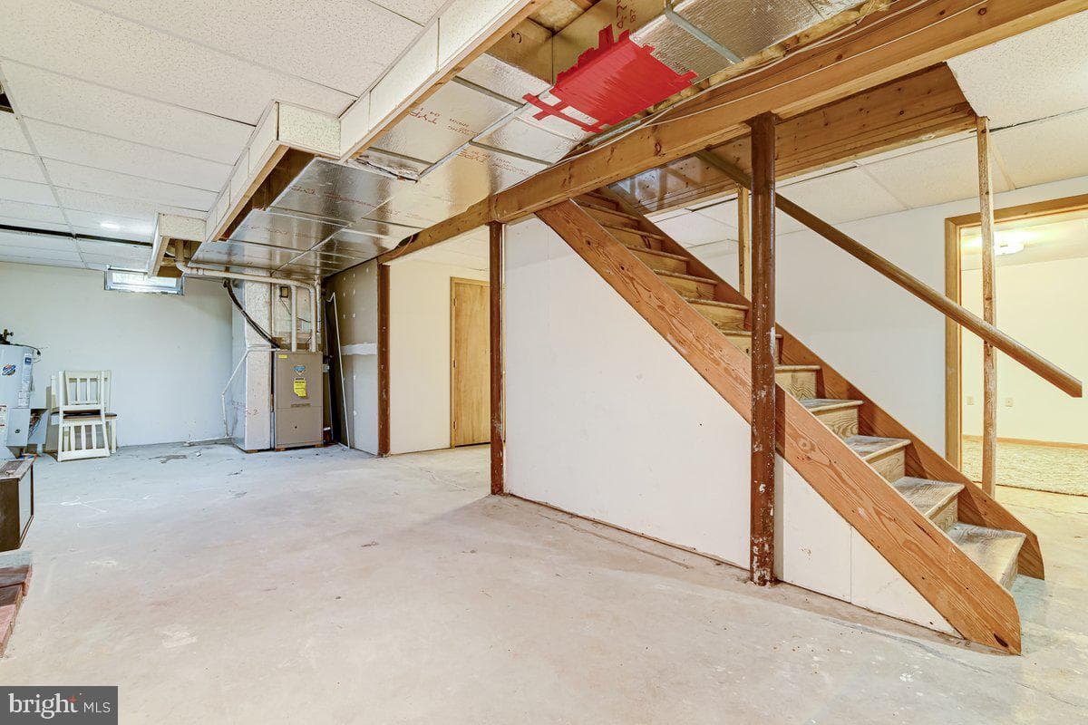109 Woods Way photo 32