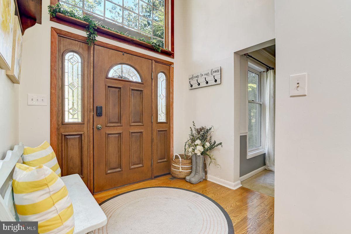 109 Woods Way photo 5