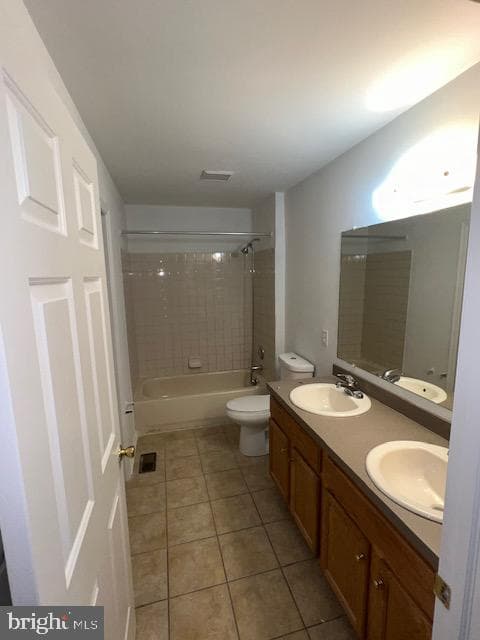 305 Victoria Way photo 19
