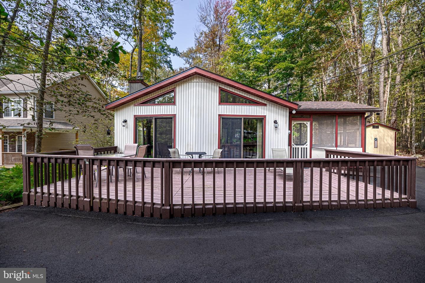 115 Maxatawny Drive photo 2