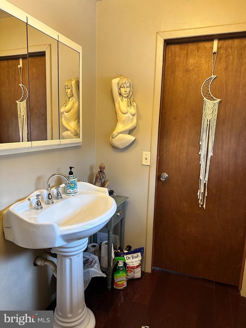 135 Bernadine Road photo 18