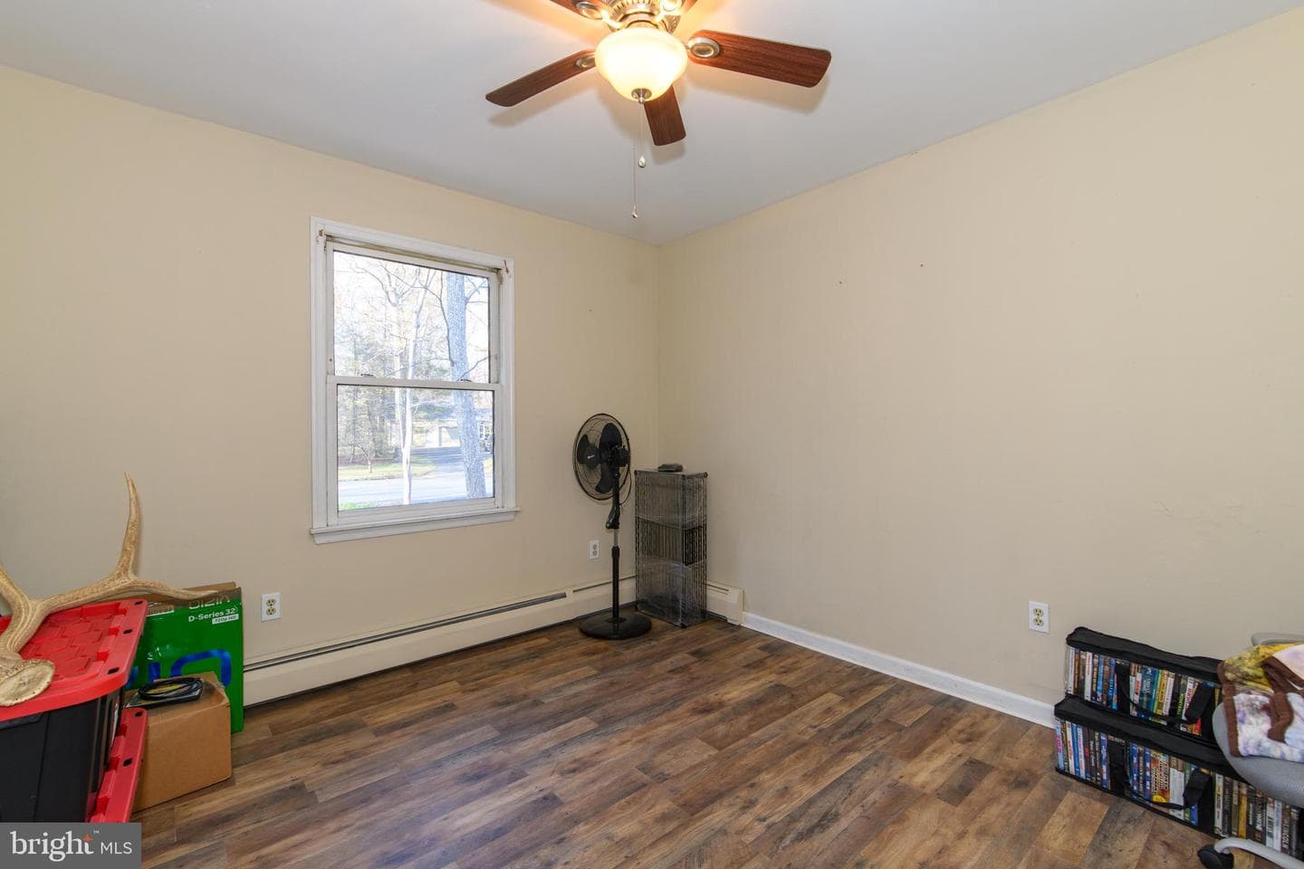 219 Robins Court photo 27