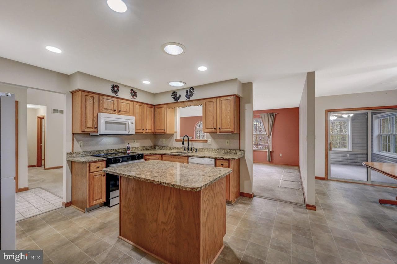 3115 Sparrow Court photo 18