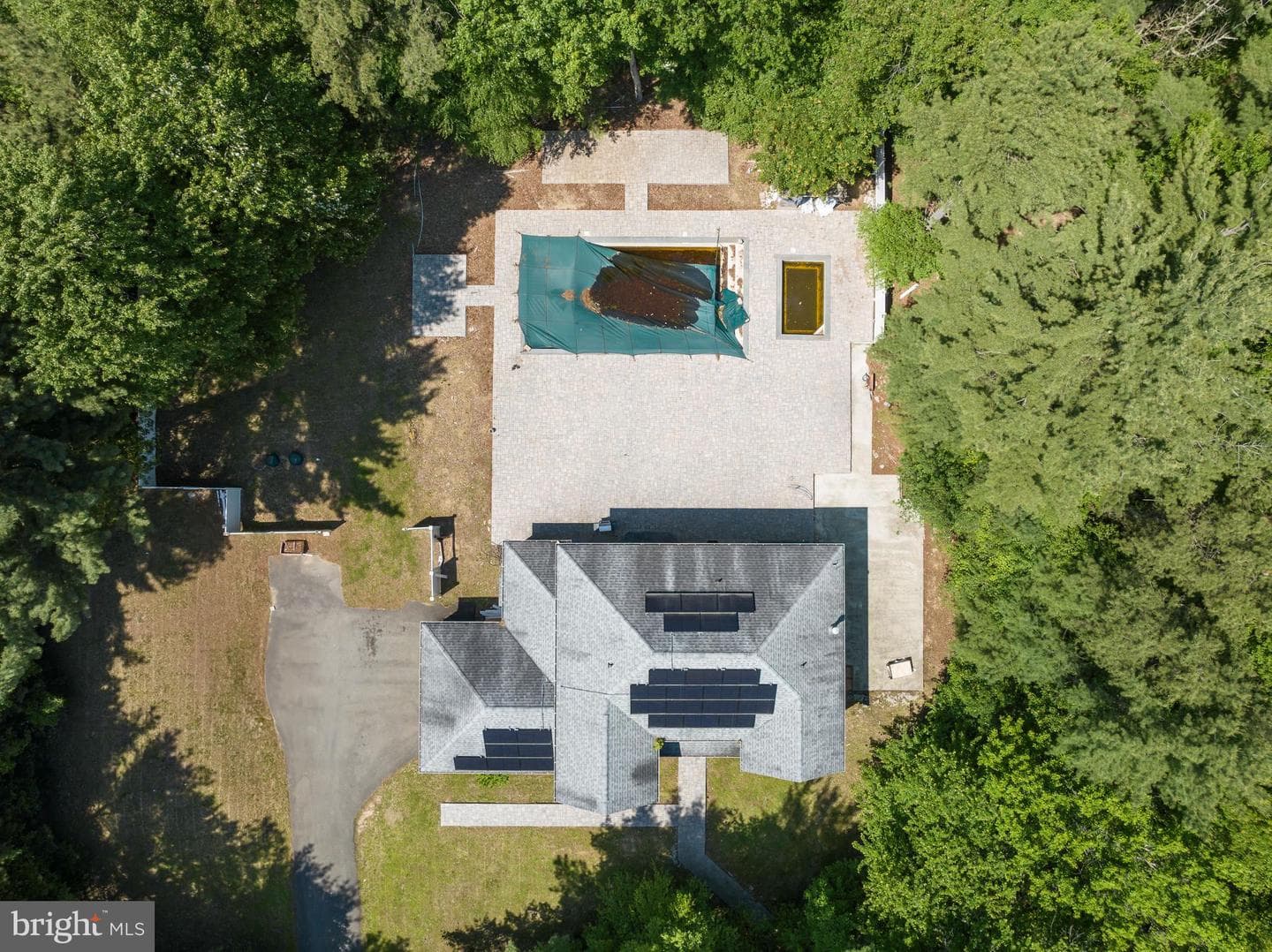 2299 Long Acre Drive photo 3