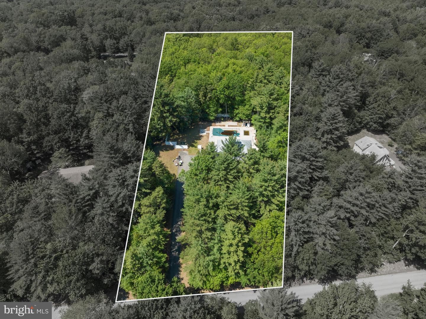 2299 Long Acre Drive photo 5