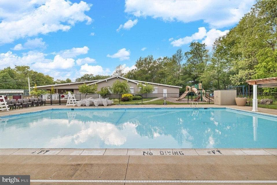 1041 Country Place Drive photo 15