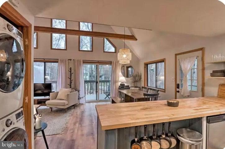 460 Maxatawny Drive photo 6