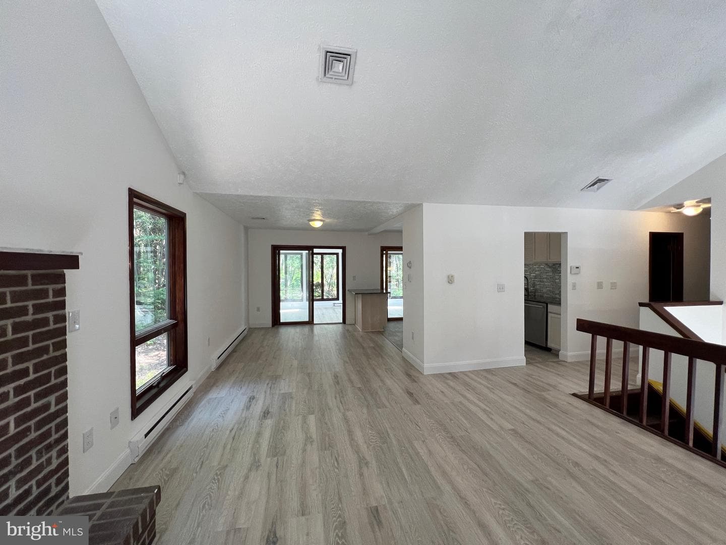 2533 Country Club Drive photo 25