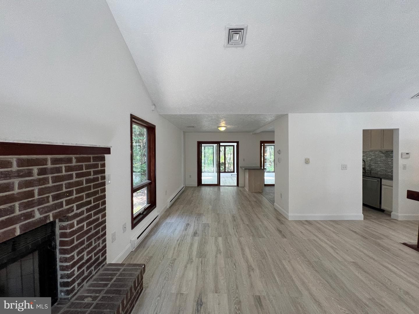 2533 Country Club Drive photo 26