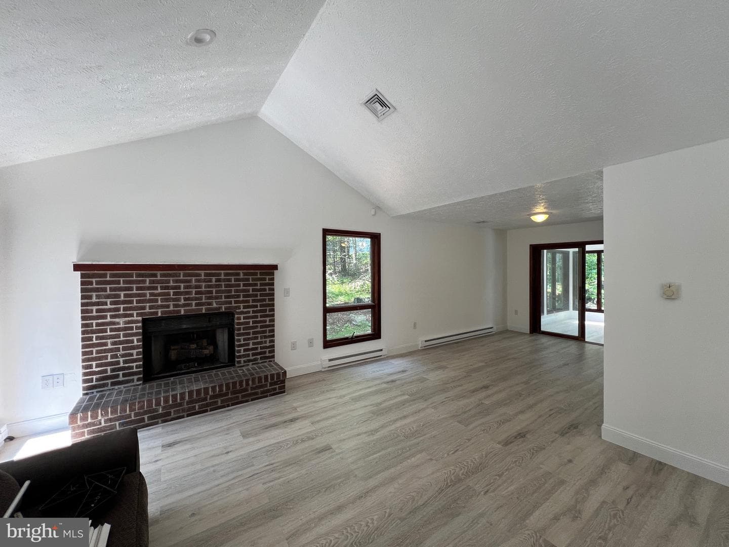 2533 Country Club Drive photo 27