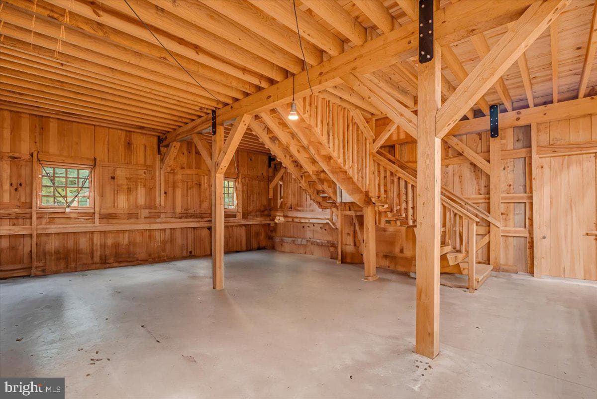 141 Longview Drive photo 102