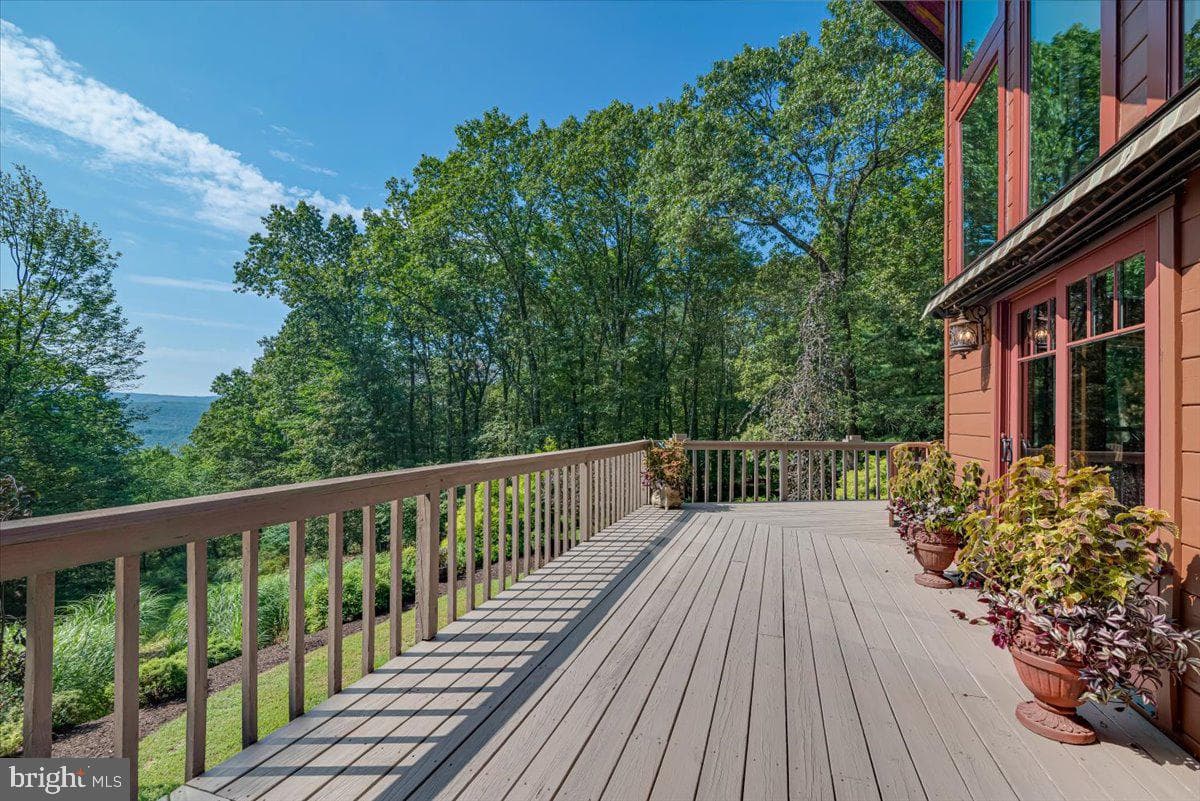 141 Longview Drive photo 66