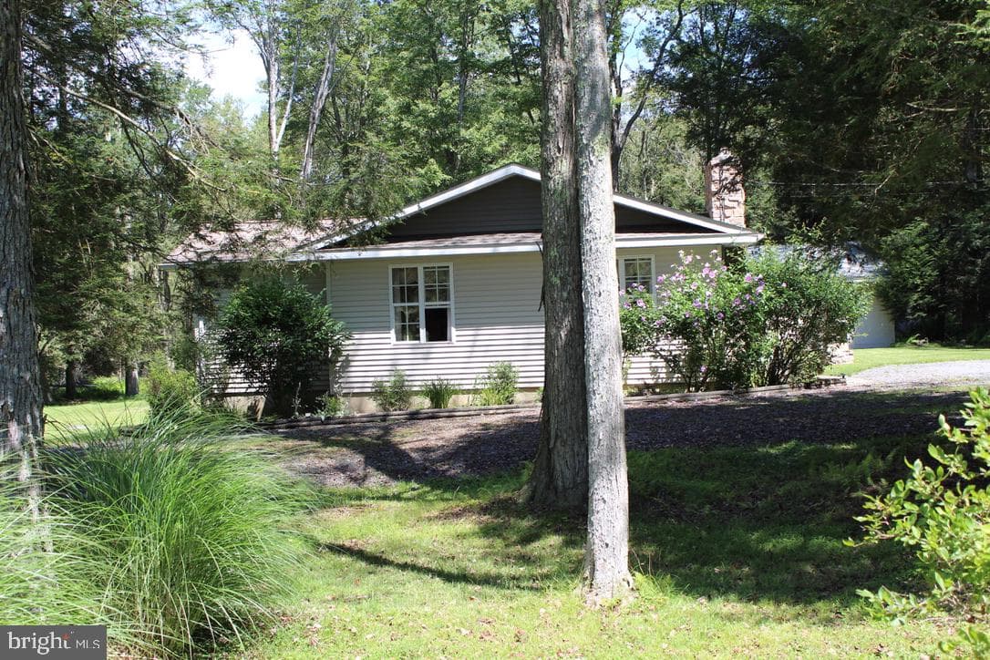 226 George Drive photo 4