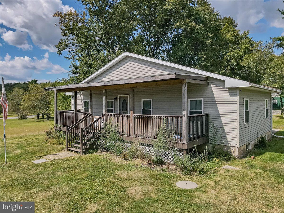 119 Rolling View Drive photo 4