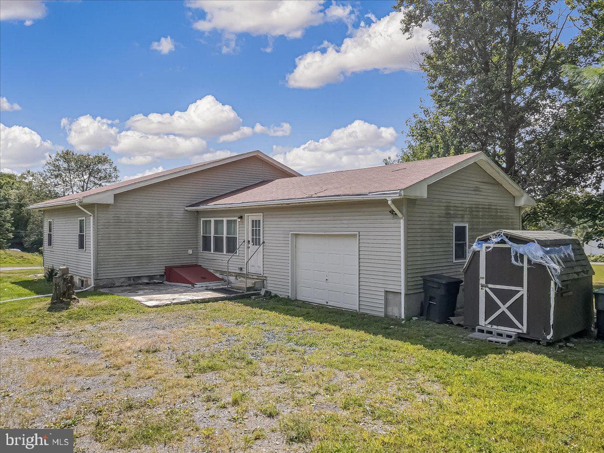 119 Rolling View Drive photo 43