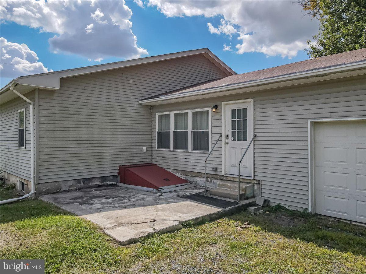 119 Rolling View Drive photo 45