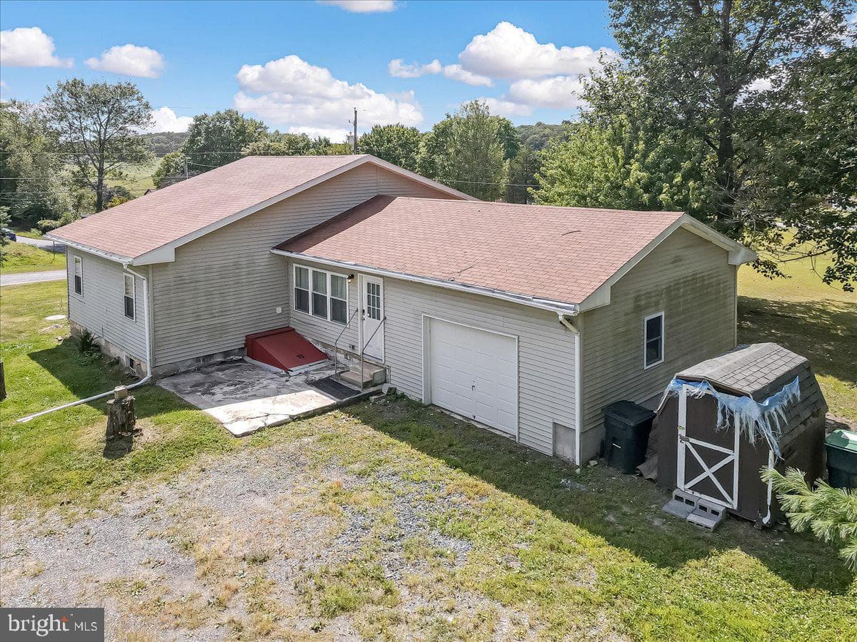 119 Rolling View Drive photo 47
