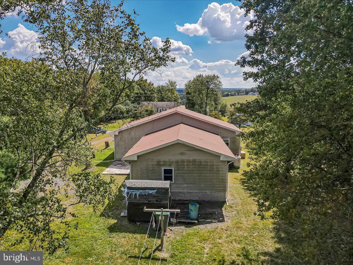 119 Rolling View Drive photo 55