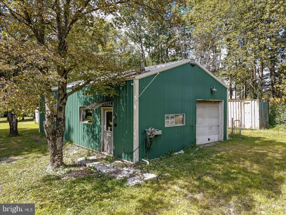 119 Rolling View Drive photo 57