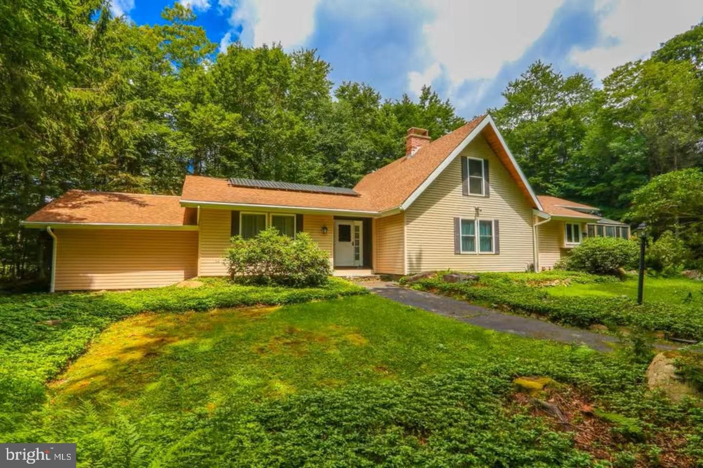 1271 Kilmer Road, Tobyhanna