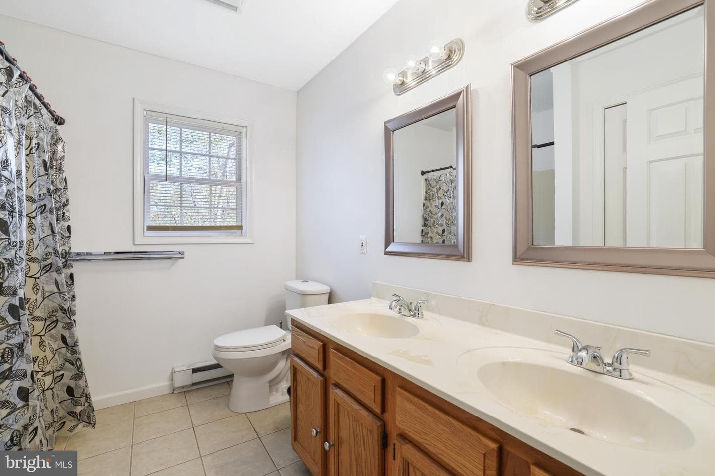 9839 Deerwood Drive photo 34