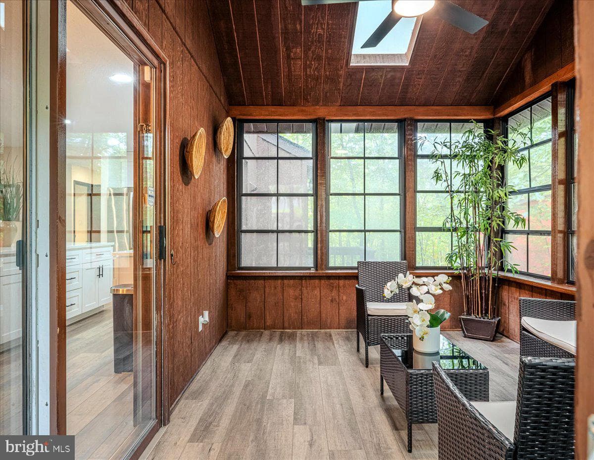 1119 Kensington Drive photo 17