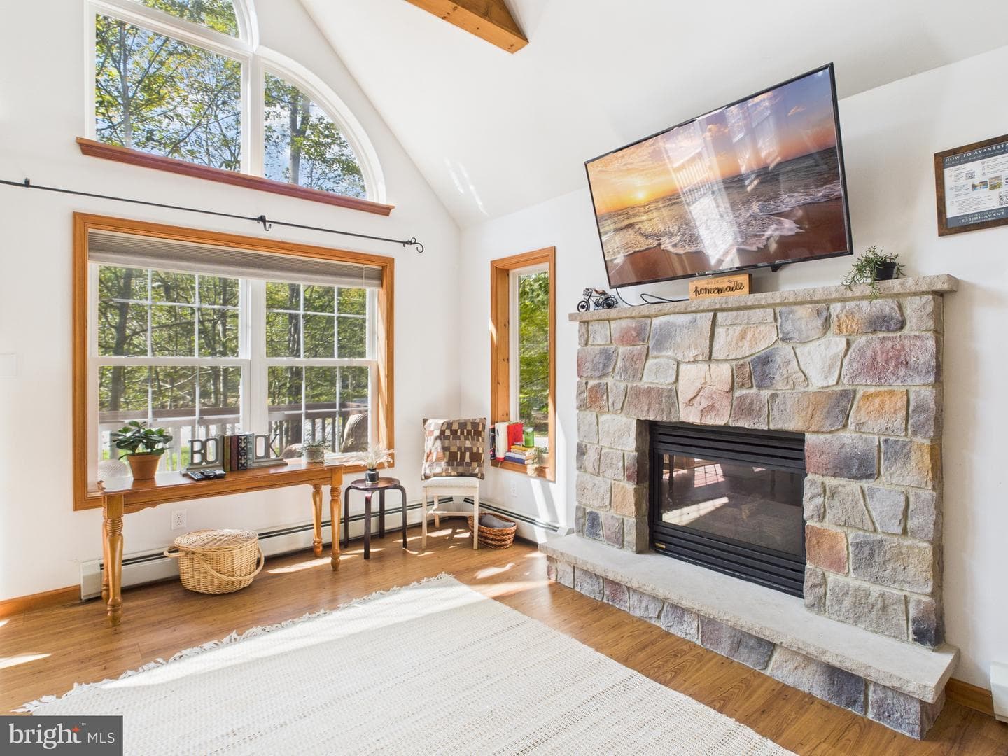 144 Maxatawny Drive photo 4