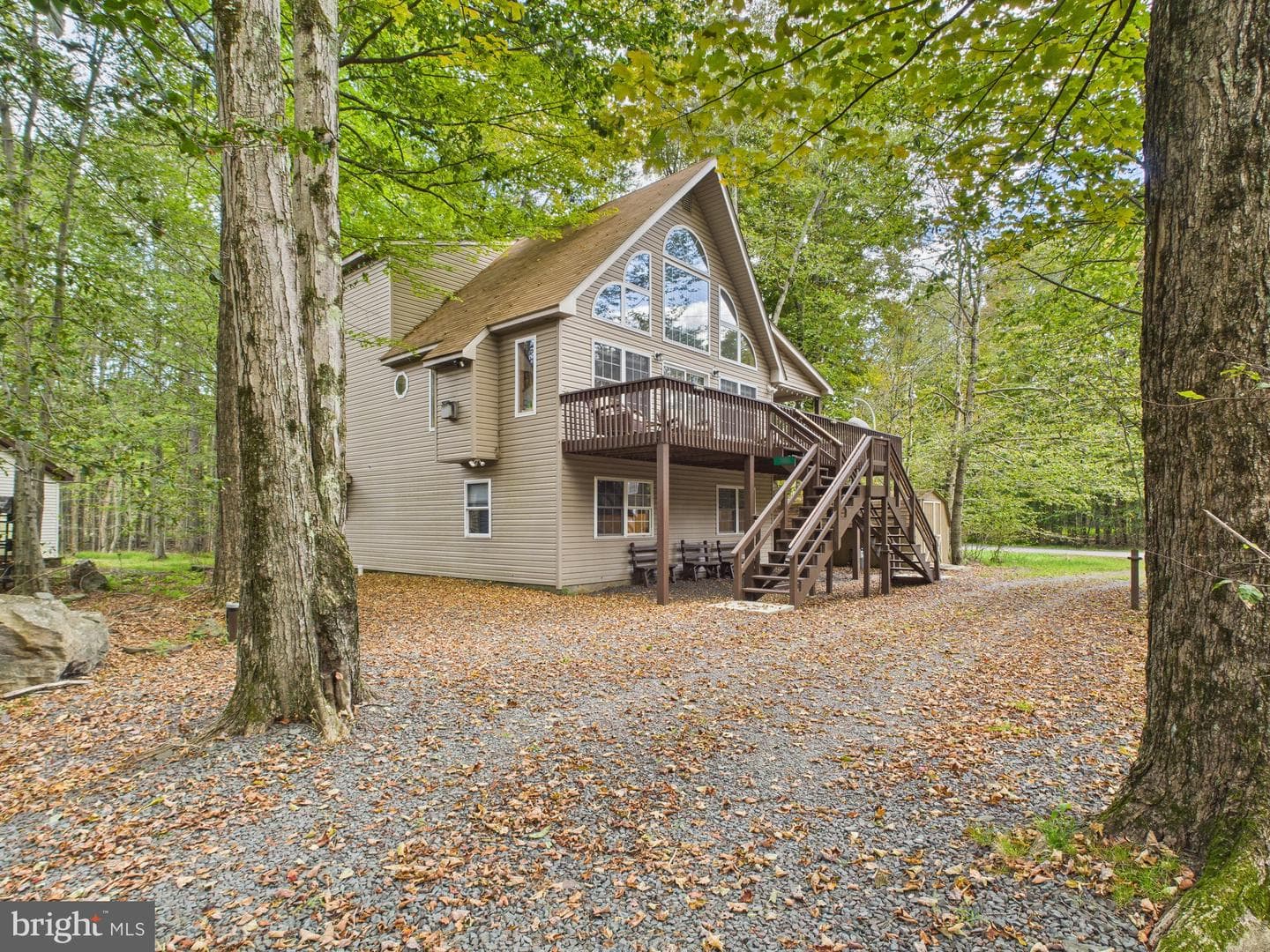144 Maxatawny Drive photo 55
