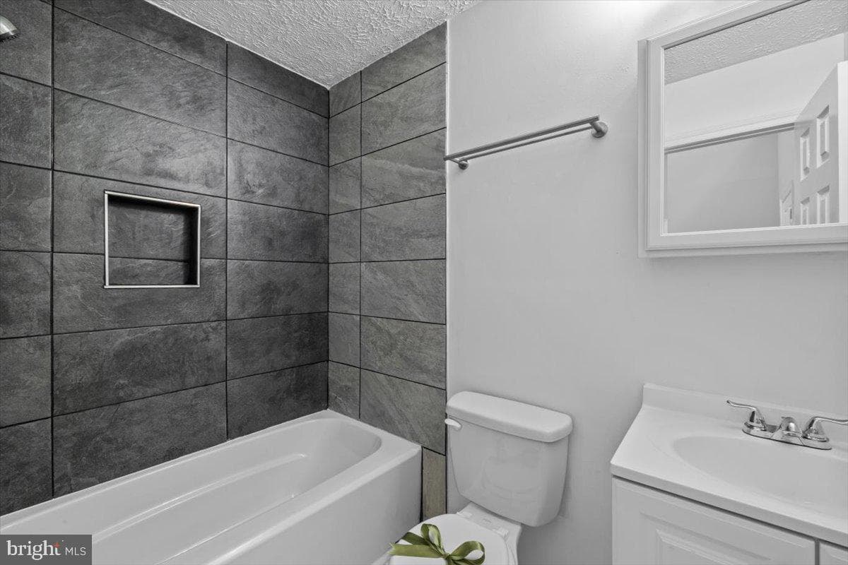 2914 Fairhaven Drive photo 19
