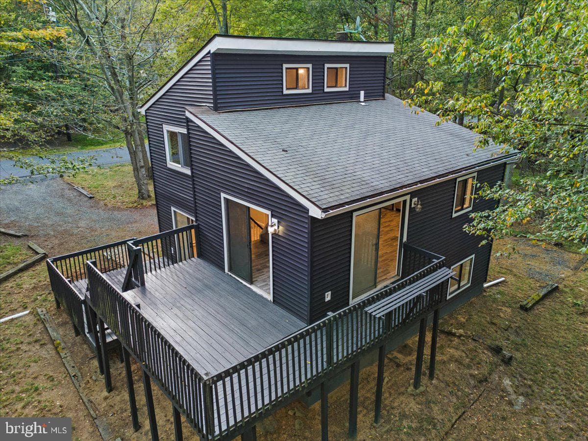 2914 Fairhaven Drive, Tobyhanna