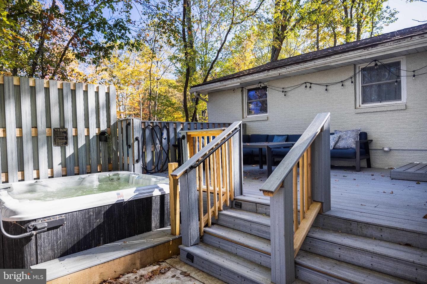 5160 Hummingbird Drive photo 37