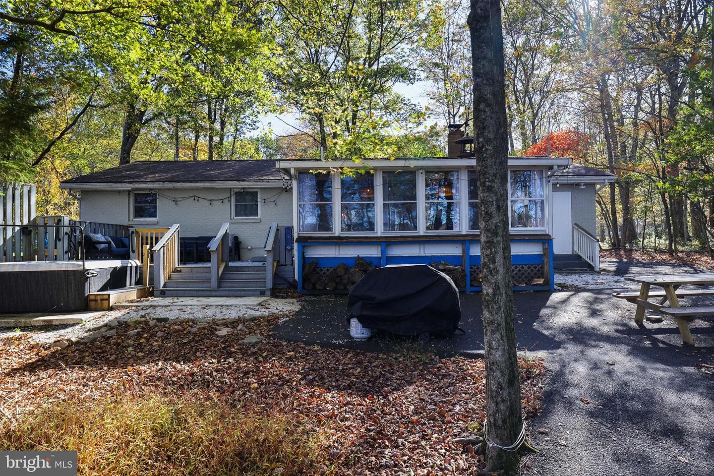 5160 Hummingbird Drive photo 48