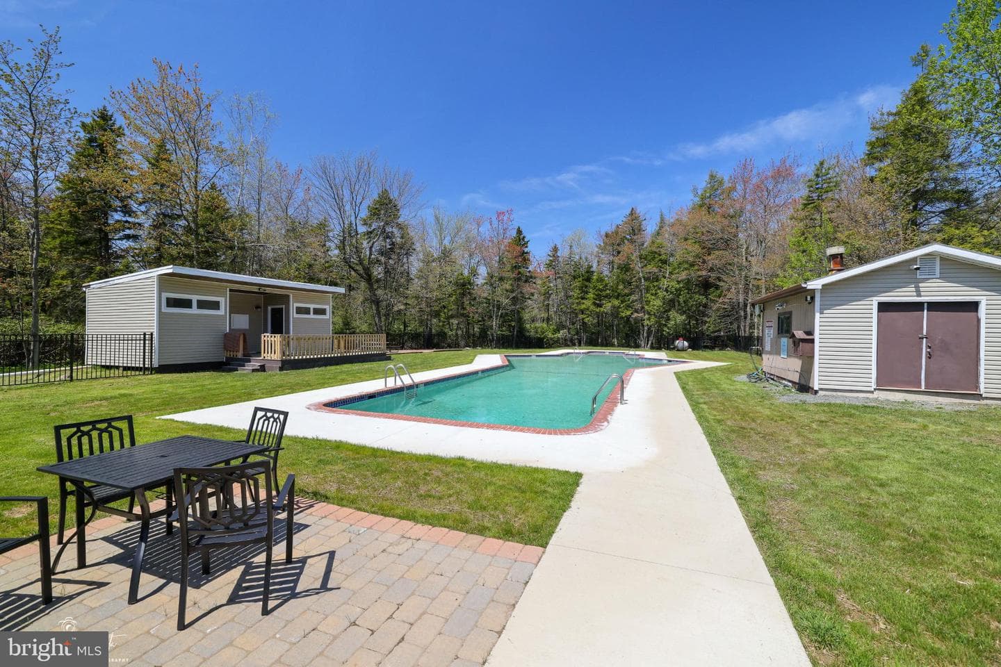 5160 Hummingbird Drive photo 70