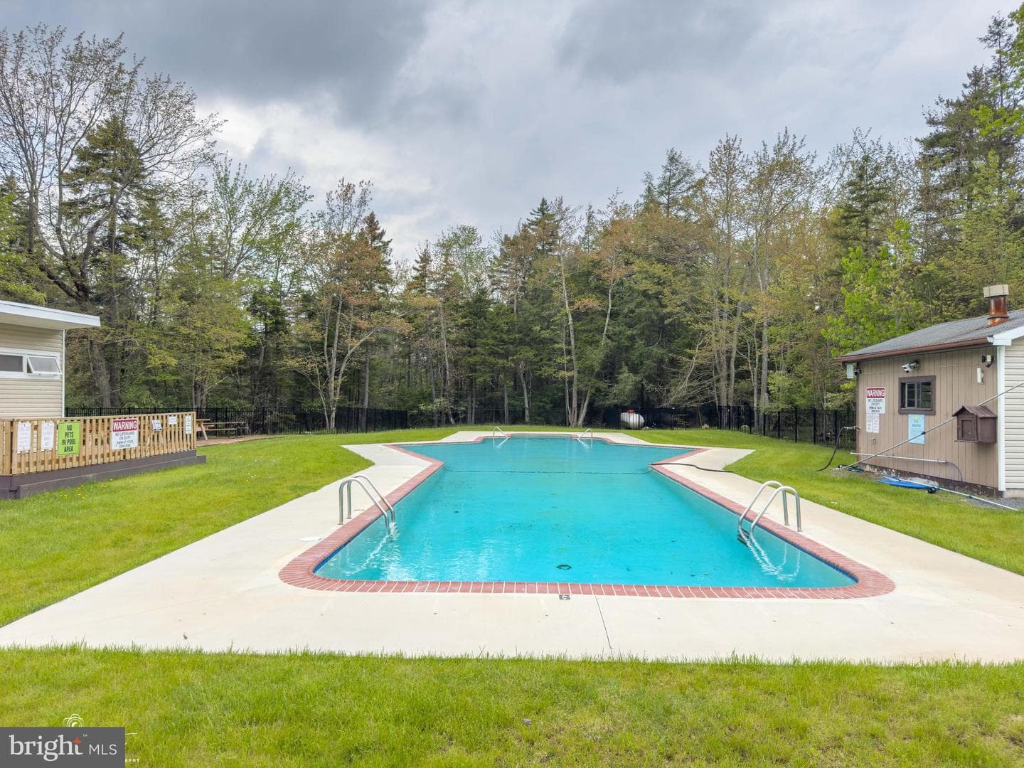 5160 Hummingbird Drive photo 71