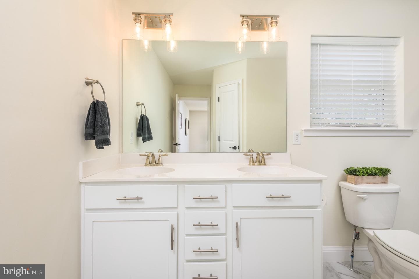 131 Chinaberry Way photo 34