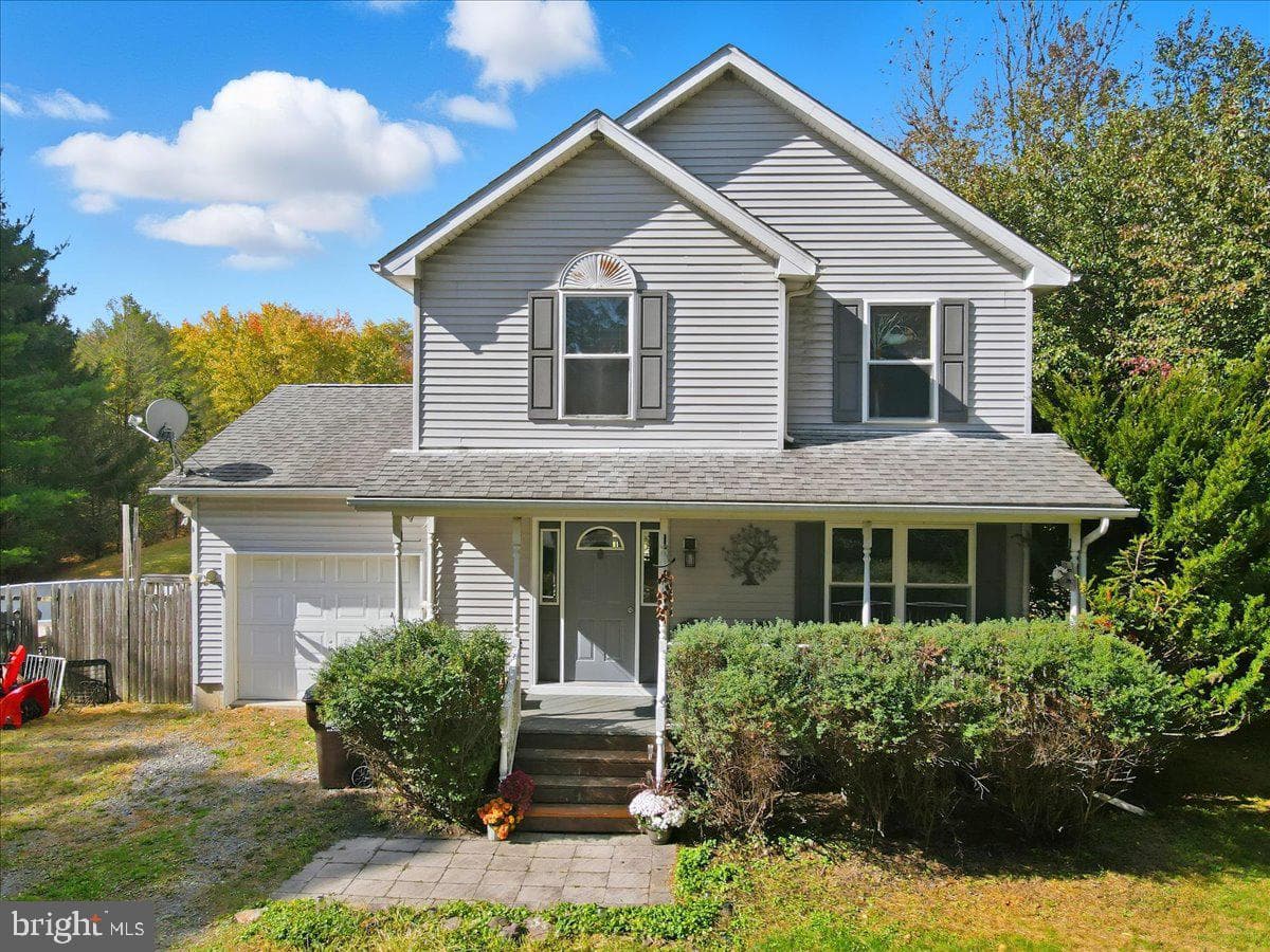 117 Summit Drive photo 1