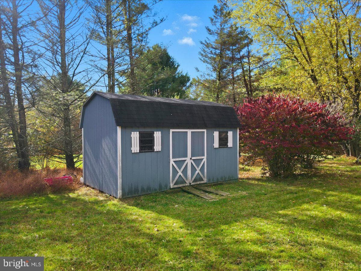117 Summit Drive photo 52