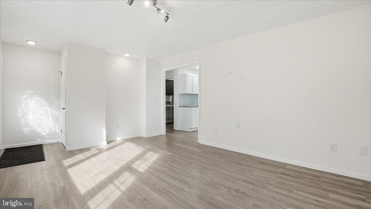 395 Sullivan Trail photo 13