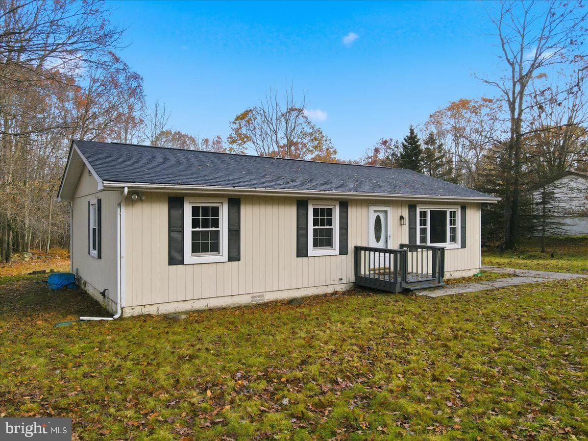 395 Sullivan Trail photo 29