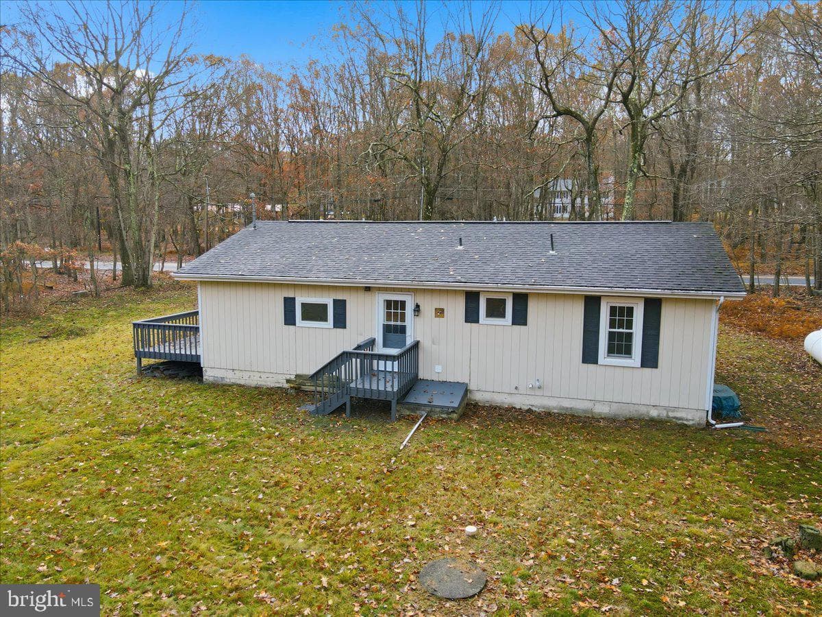 395 Sullivan Trail photo 42
